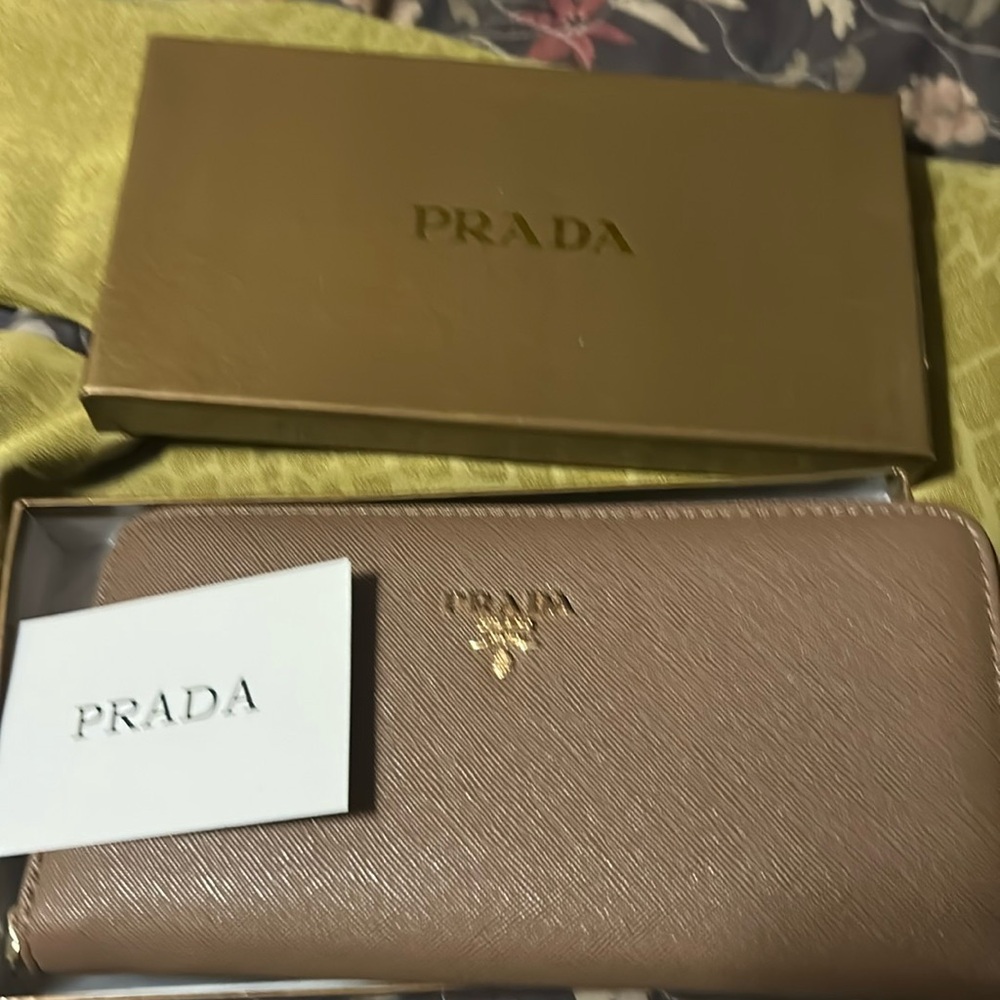 Prada wallet